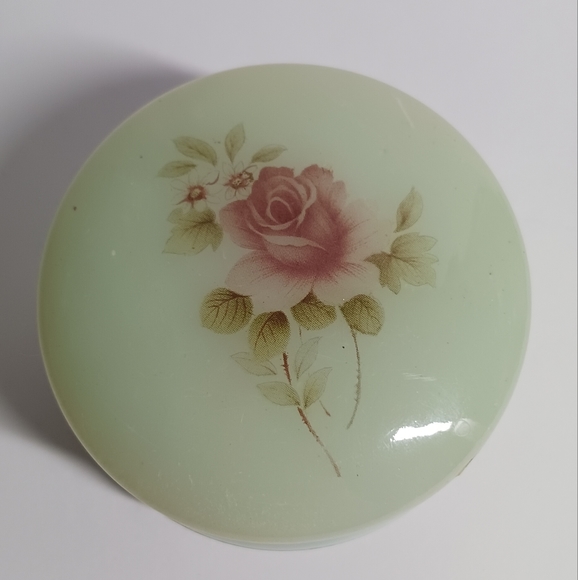 Genuine Alabaster Round Trinket Box w/ Rose Design Gold Tone Hinge Top Italy - Picture 2 of 7